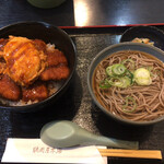 Tsuruokaya Honten - 上カツ丼と小麺（そば）のセット