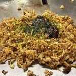 お好み焼 青森 - すじそばめし¥800