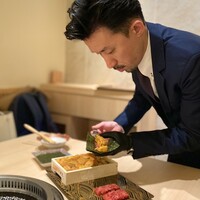 恵比寿 うしみつ - ・和牛の雲丹ユッケドック〜目の前仕上げ