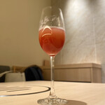 Ebisu Ushimitsu - ・苺のスパークリングワイン 1,500円