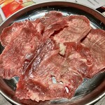 肉肉肉 - 牛タン