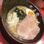 Yokohama Ie Kei Ramen Kouraiya - 