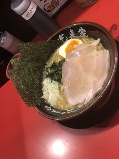 Yokohama Ie Kei Ramen Kouraiya - 