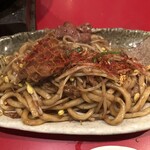 毎日ほるもん - ホルモン焼きうどん