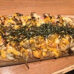 Teppambarusosu - 色んなキノコのチーズ焼き968円