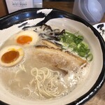 濃厚煮干とんこつラーメン　石田てっぺい - 