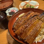 炭焼きうなぎの魚伊 - 