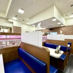 回転寿司みさき - 店内