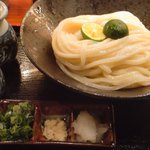 千舟屋 - ぶっかけうどん特盛り680円
