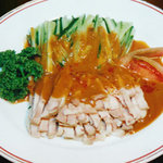 Genchuu En - 鶏肉のゴマソースかけ　￥588円