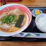 238400450 - ラーメンライス880円