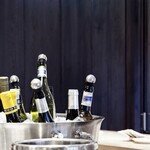 QUAND L'APPETIT VA TOUT VA！ The kitchen＆Wine - フランスボルトワインを中心に、バラエティーに営んだグラスワインは15種類ほどご用意