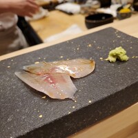 鮨 信海 - アイナメのお造り