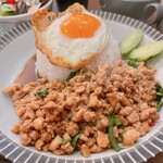 AKKA Thai cafe & eatery - 