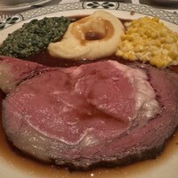 ロウリーズ・ザ・プライムリブ 恵比寿ガーデンプレイス店 - 