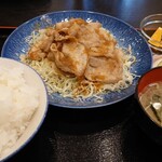 とんぼ - 生姜焼き定食