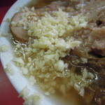 ラーメン二郎 - 【再訪】ニンニク入れますか?