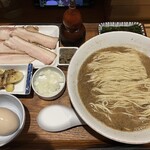 炭火焼濃厚中華そば 海富道 - 