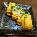 Zenseki Koshitsu Izakaya Kokusan Wagyuuniku Zushi To Kaisen Toroke Sakaba - だし巻き玉子