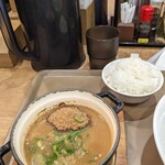 Fujiyama Gogo - スープ　サービスご飯