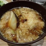 吉い - 2014.01　大和芋と椎茸の味噌汁。