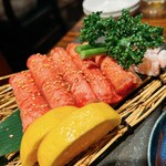 炭火焼肉 3丁目 - 