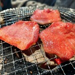炭火焼肉 3丁目 - 