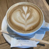 THE GATEHOUSE - カフェラテ
