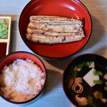 正徳寺温泉 初花 - うなぎはタレから白焼きに変更できます