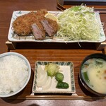 名代かつ屋 万さく - 相方さんは特上黒豚ロースと厚切りヒレかつ膳。