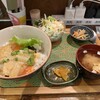 ゴリラ食堂