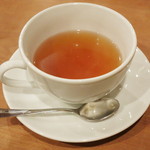 Hosotsuji-Ihee Tea House - ストレートティー《オランジェパリ》（\840、2014年1月）