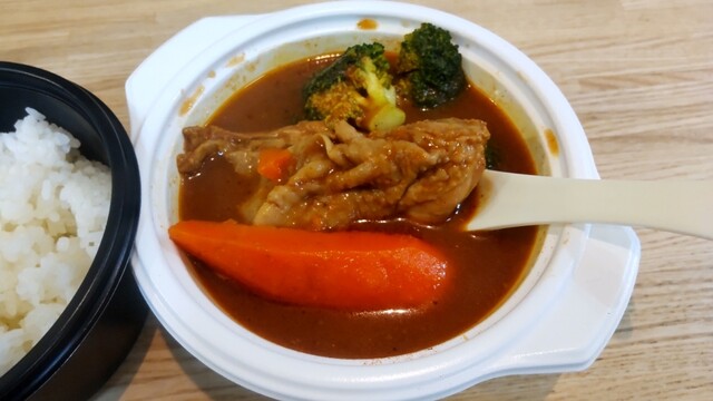 スープカレーカムイ 3号店 - 新橋/スープカレー | 食べログ