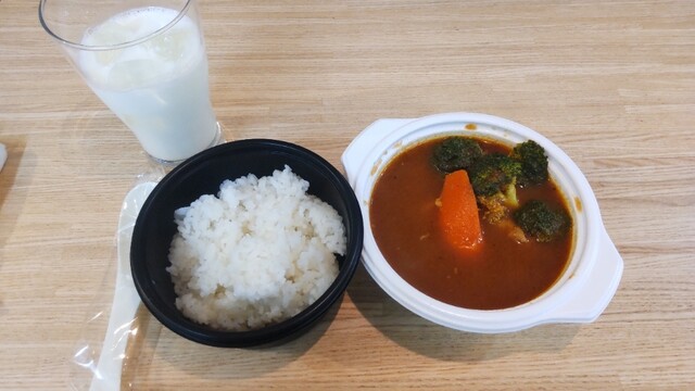 スープカレーカムイ 3号店 - 新橋/スープカレー | 食べログ