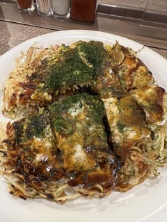 Okonomiyaki Mitchan Sohonten - お好み焼き