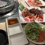 焼肉じゅうじゅうカルビ - 料理写真: