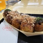 築地銀だこ - ソースたこ焼き(638円)です。