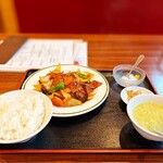 中華厨房 豊源 - ランチ 豚レバーの四川風炒め