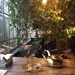 アール座読書館 - 