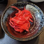 Yakiniku Sumiyaki Embi - 玉ねぎの酢漬け♪