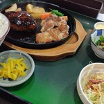 カフェレストラン　ガリーン - ハンバーグ・鶏ガーリック焼き(ご飯大盛)