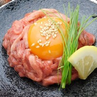 牛タンのユッケ