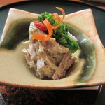 貴馳走坊 あ・うん - 豚タンとくるみの白和え