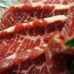 貴馳走坊 あ・うん - 馬刺しアップ