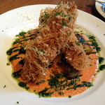 ラ・ピッチョリー・ドゥ・ルル - ランチコース（２，０００円＋税）のメイン「カダイフを巻いた真鯛のフリット　トマトソース」２０１４年１月