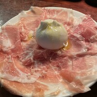 カルネジーオ イースト -  カルネジーオ イースト -