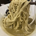 煮干らーめん 川むら - 細ストレート麵リフト