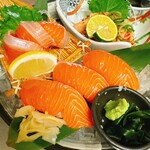 Misaki Salmon (sashimi, grilled, nigiri)
