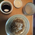 ふくべ三 - 細麺の蕎麦(人*´∀｀)頼めば,お塩でも出して下さいます♡
