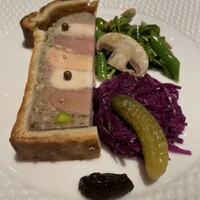 シェ・イノ - 